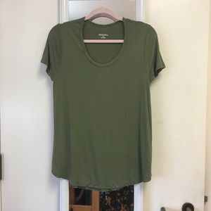 NWOT Merona Top💚
